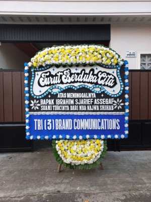 Papan Bunga Duka di Halongonan